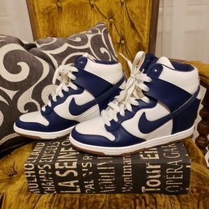 Nike Sky Hi Dunks